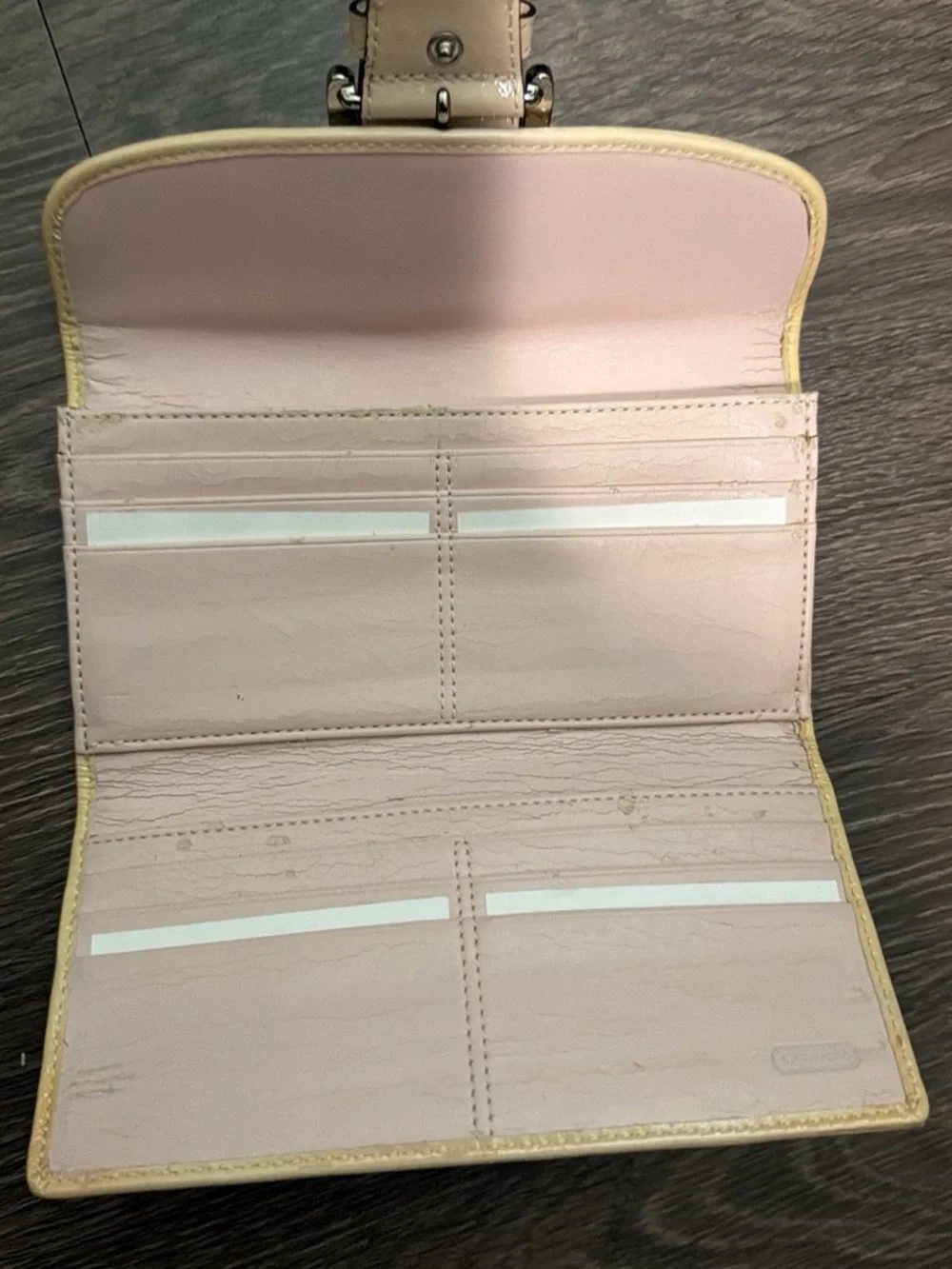Coach beige cream
